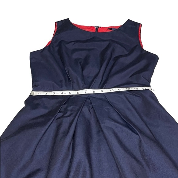 Tommy Hilfiger Sleeveless Navy Blue & Red Belted Dress Fit & Flare Dress Size 10 - Picture 8 of 12